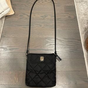 Tommy Hilfiger Crossbody Bag